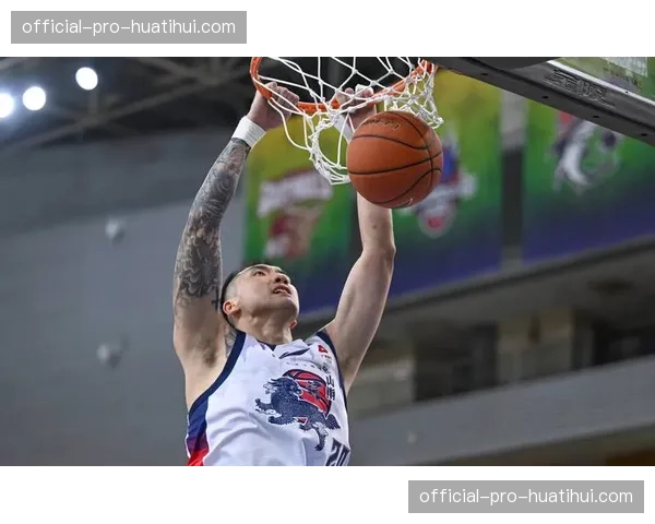 浙江稠州金租轻取山东高速，锁定常规赛前四排名