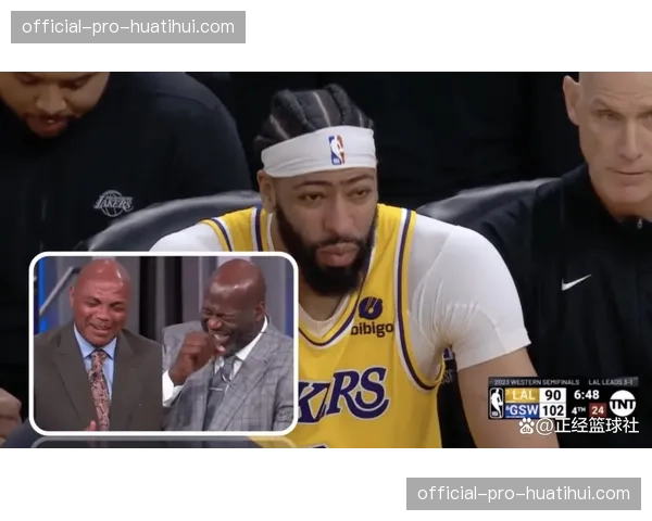 “评论：VAR判定引巨大争议，狼队主帅加里·奥尼尔称“规则毁了足球””