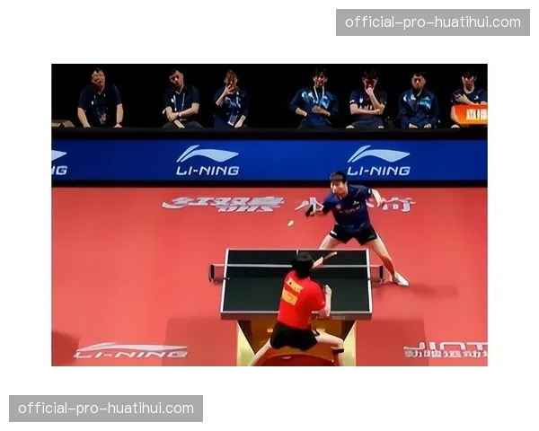 “鹰眼”与“视频裁判”并行：评论当前排球赛场技术判罚系统的效率与争议