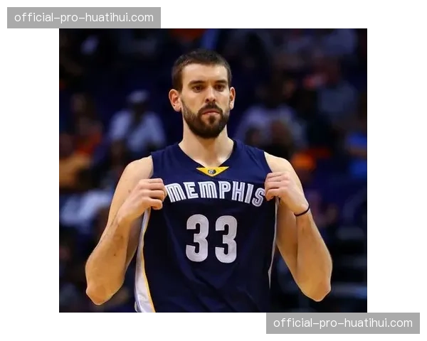 安琪尔-里斯上赛季蝉联WNBA篮板王，场均12.6个篮板